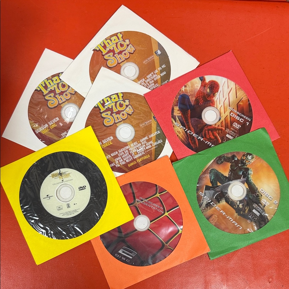 DVD bundle, mostly work well, that 70’s show skips